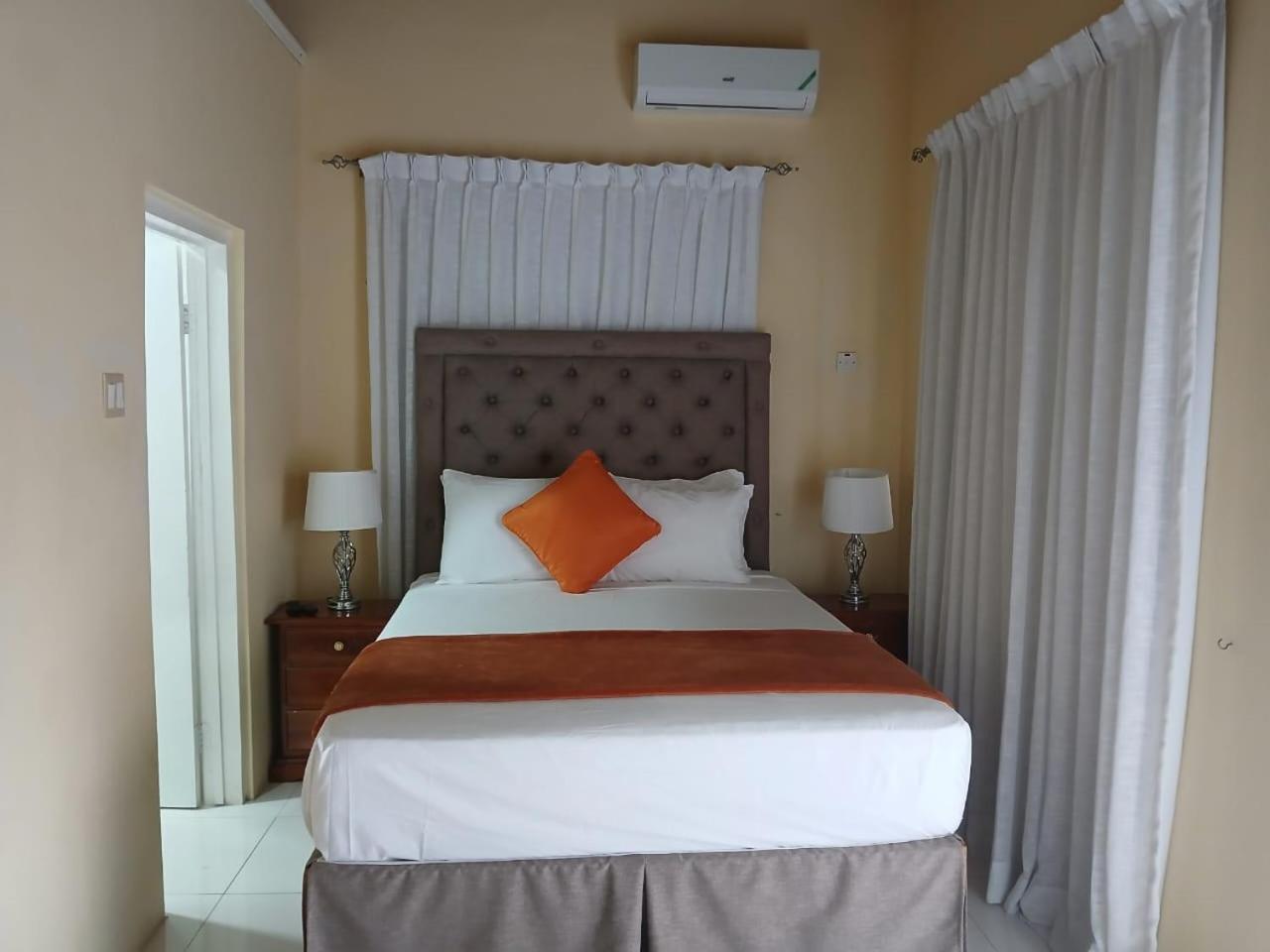 Runthings Hideaway Stay Negril Esterno foto